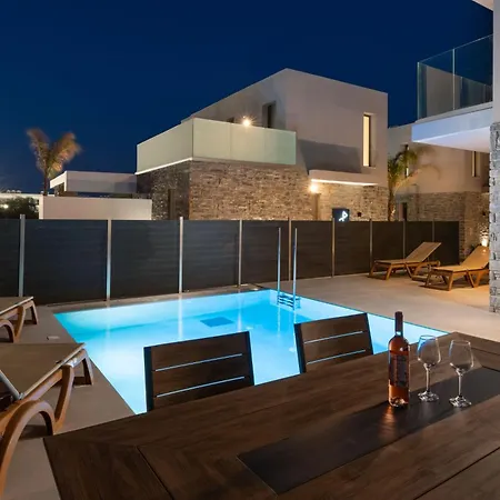 Rodos Stars Stellar
